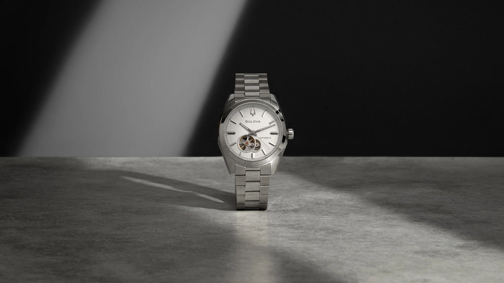 Bulova Surveyor 96A345 — detail view — Bulova at MEDIUM