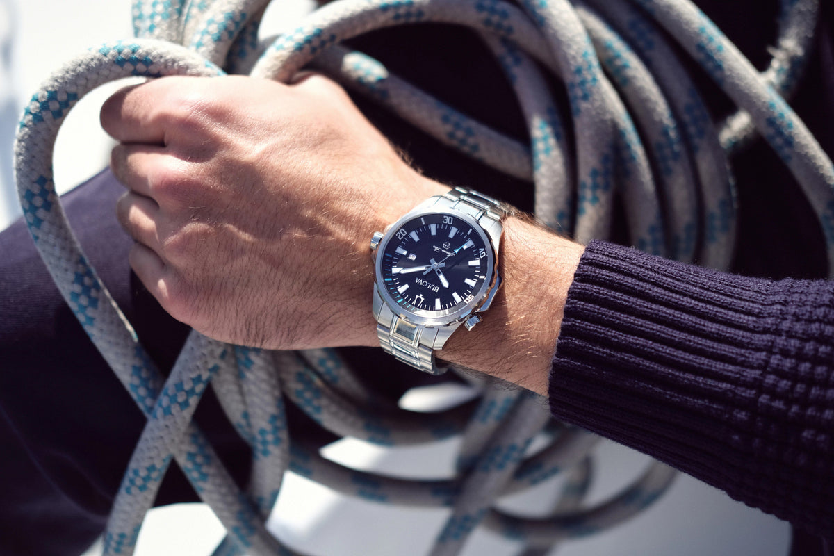 Bulova Marine Star 96B382 — view 4 — Bulova at MEDIUM