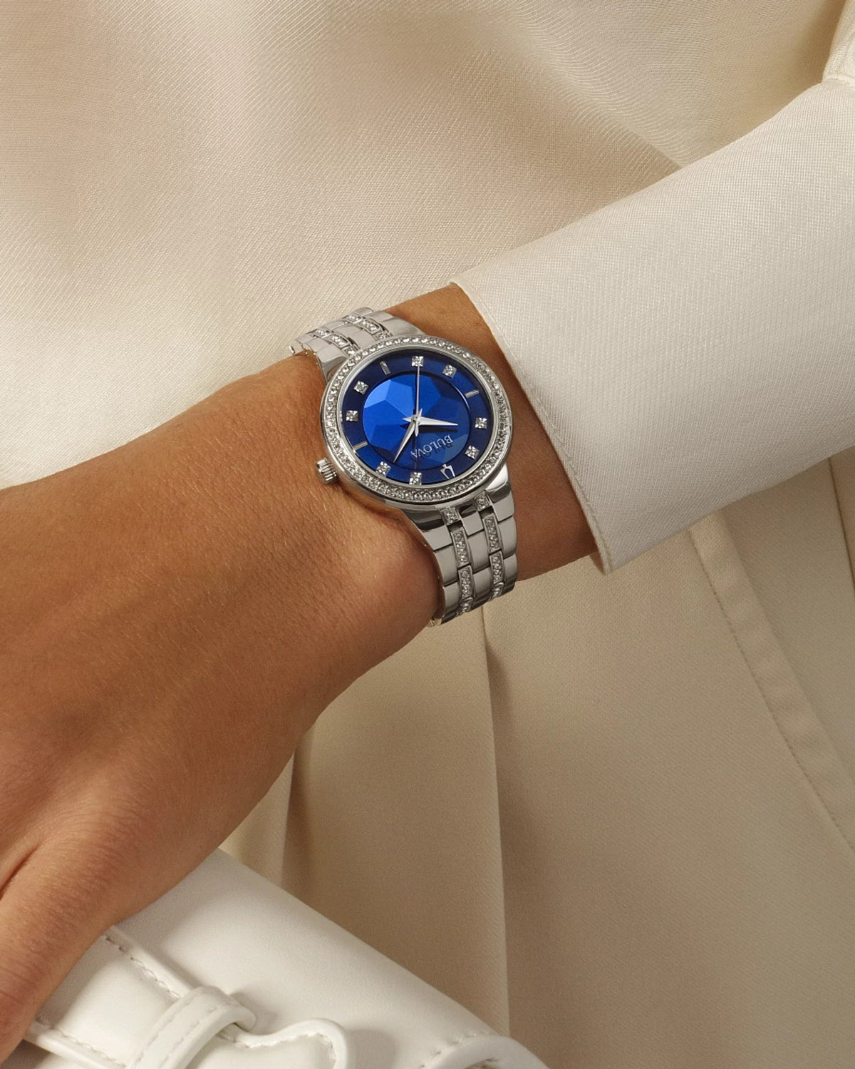 Bulova Phantom Ladies 96L276 — detail view — Bulova at MEDIUM