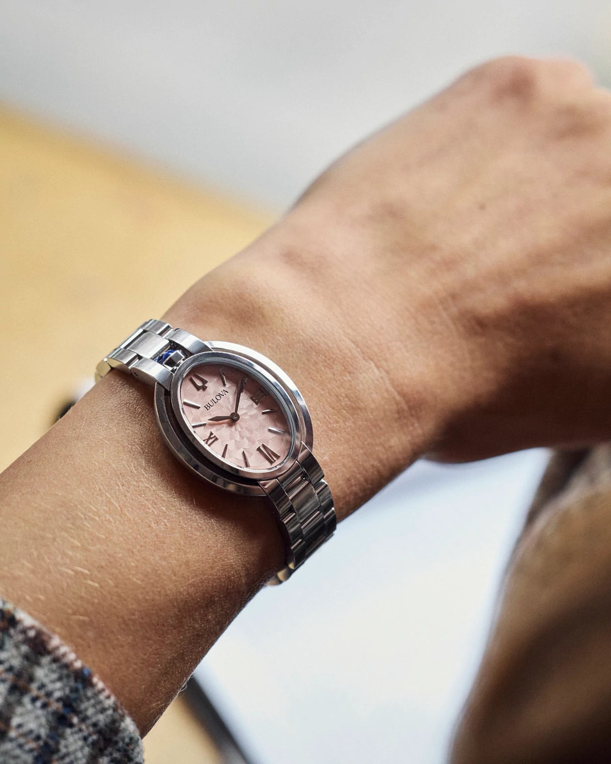 Bulova Rubaiyat 96L331 — view 4 — Bulova at MEDIUM