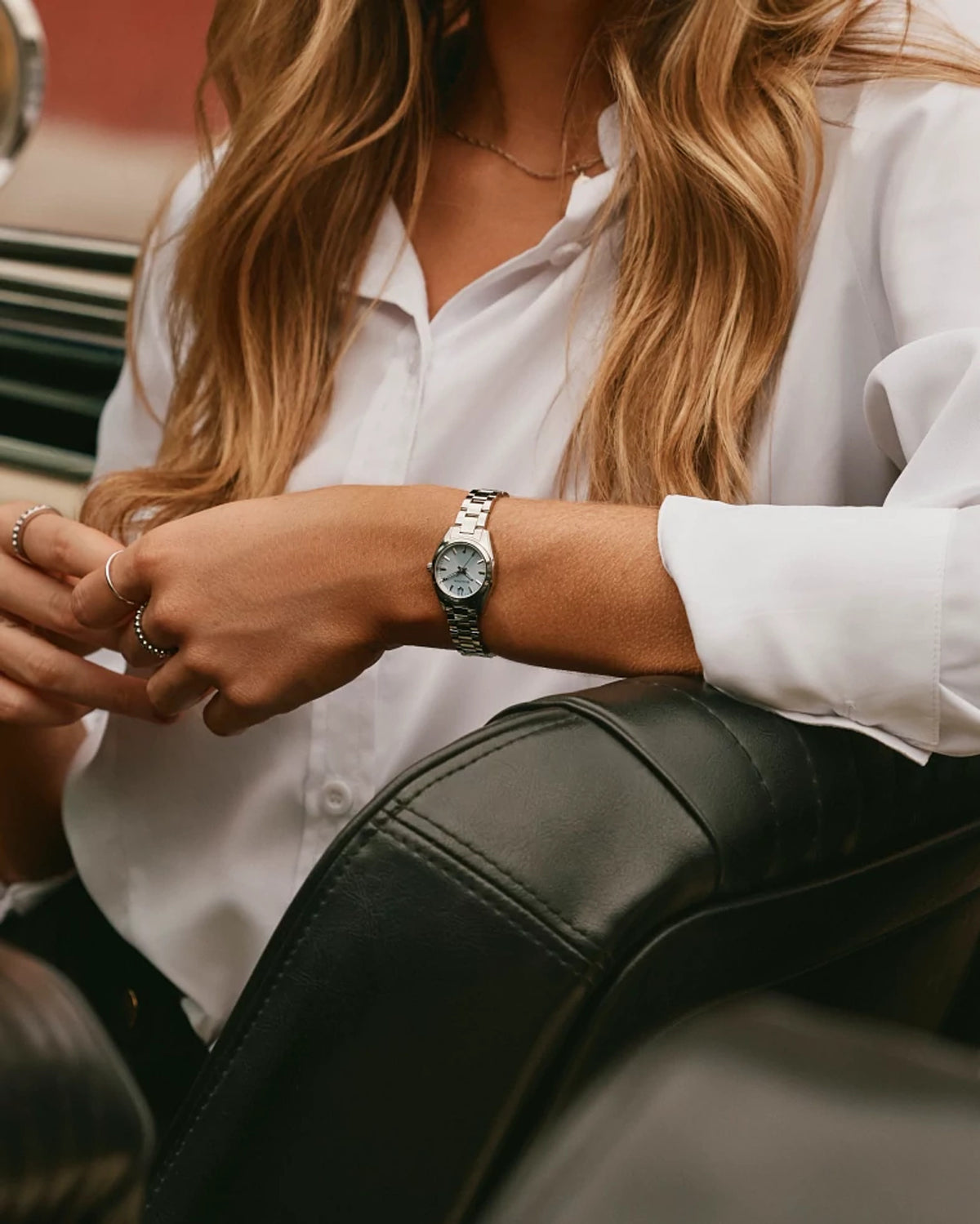 Bulova Surveyor Ladies 96L345 — detail view — Bulova at MEDIUM