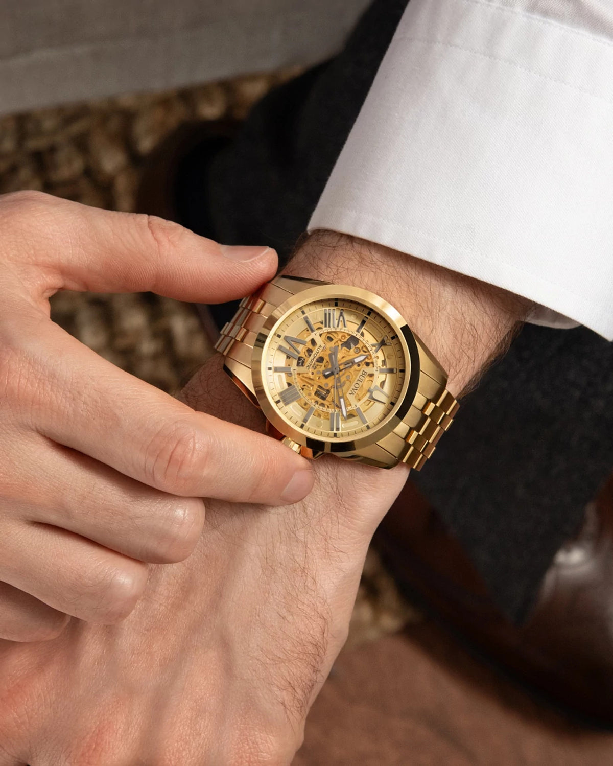 Bulova Sutton 97A162 — detail view — Bulova at MEDIUM