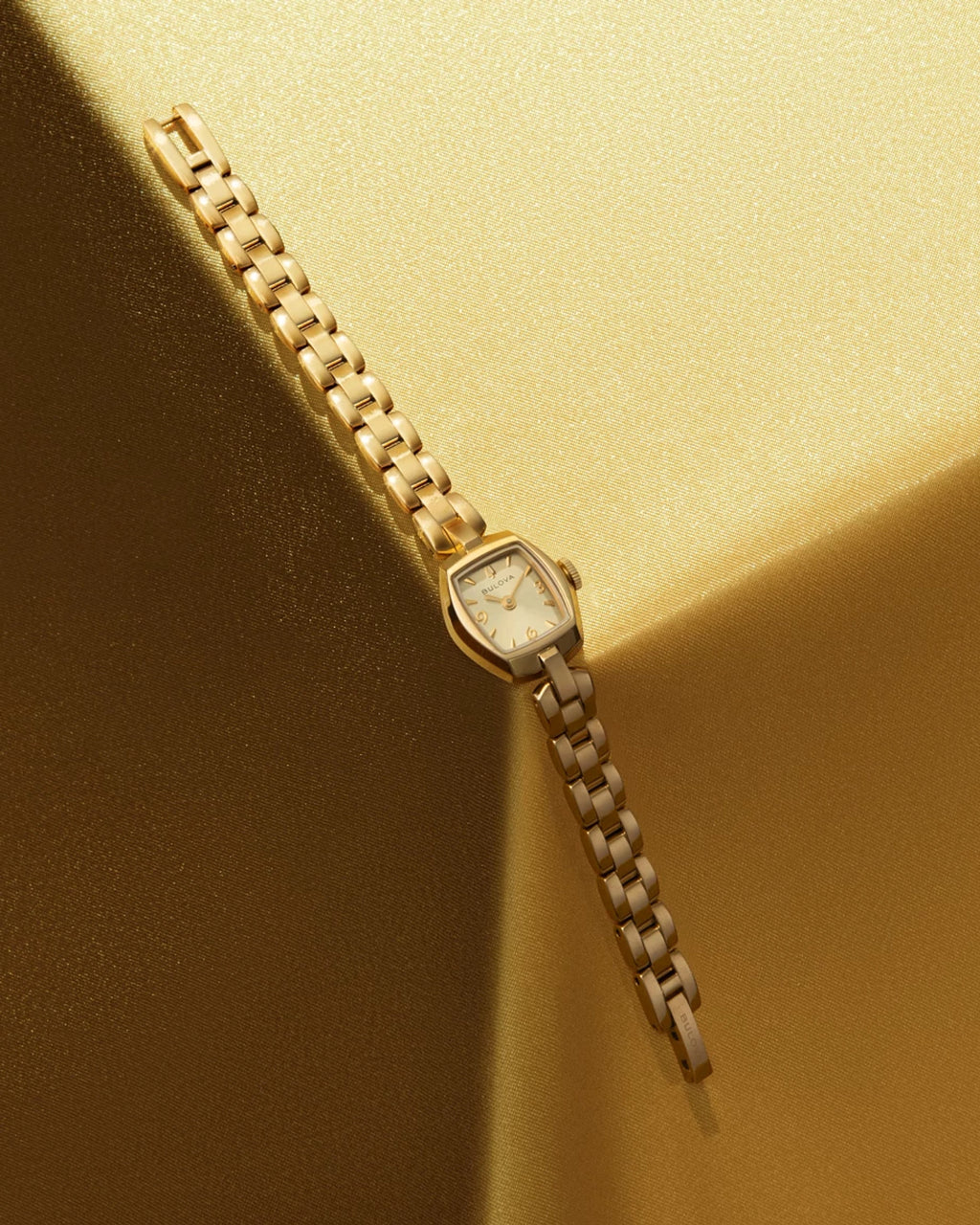 Bulova Goddess of Time 97L201 · Jackie — detail view — Bulova at MEDIUM