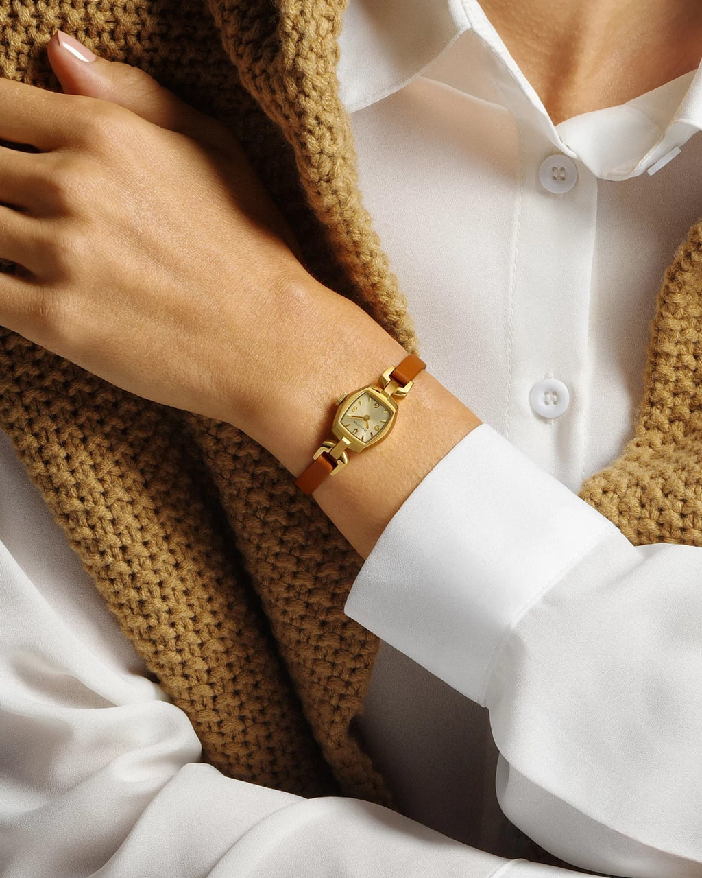 Bulova Goddess of Time 97L202 · Jackie — detail view — Bulova at MEDIUM