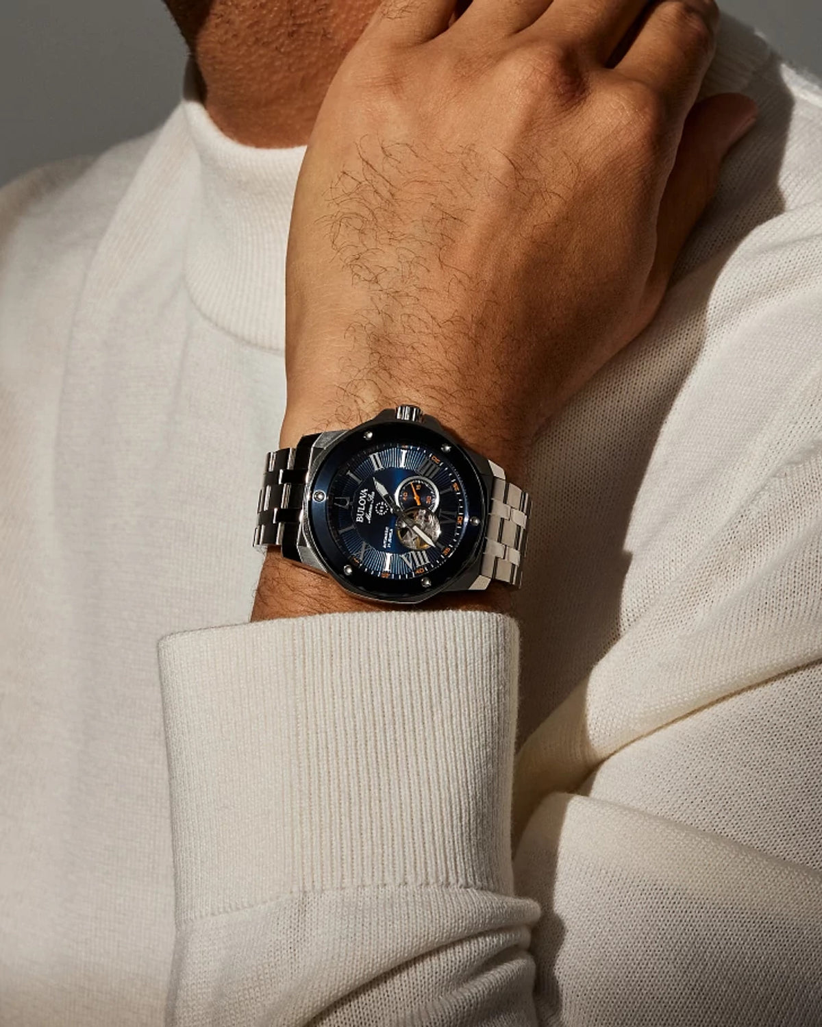 Bulova Marine Star 98A302 — view 4 — Bulova at MEDIUM