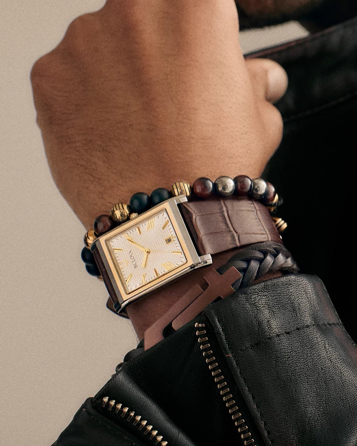 Bulova Sutton 98B430 — detail view — Bulova at MEDIUM