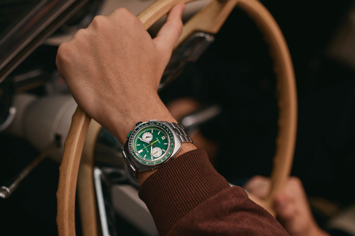 Bulova Racer Chronograph 98B468 — view 4 — Bulova at MEDIUM