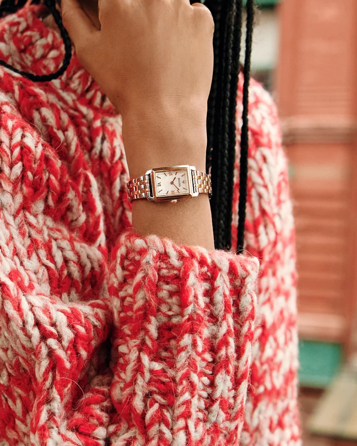 Bulova Sutton Ladies 98L308 — detail view — Bulova at MEDIUM