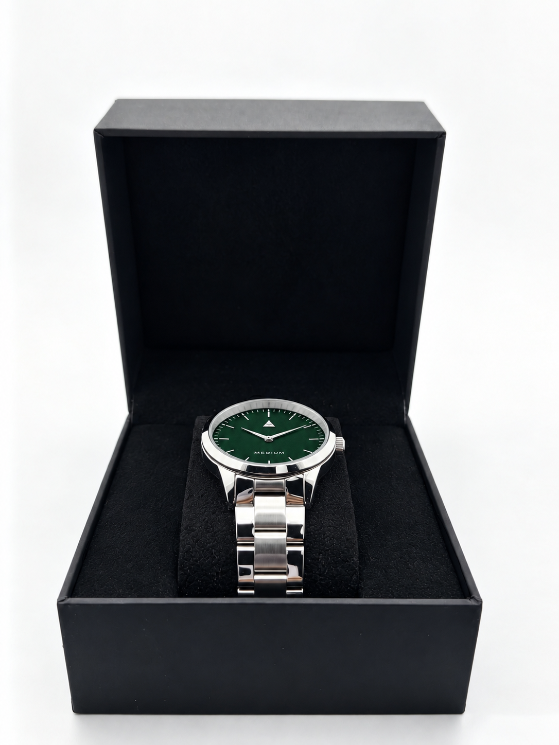 The Comeback First Edition 38mm — Silver / Green — in gift box