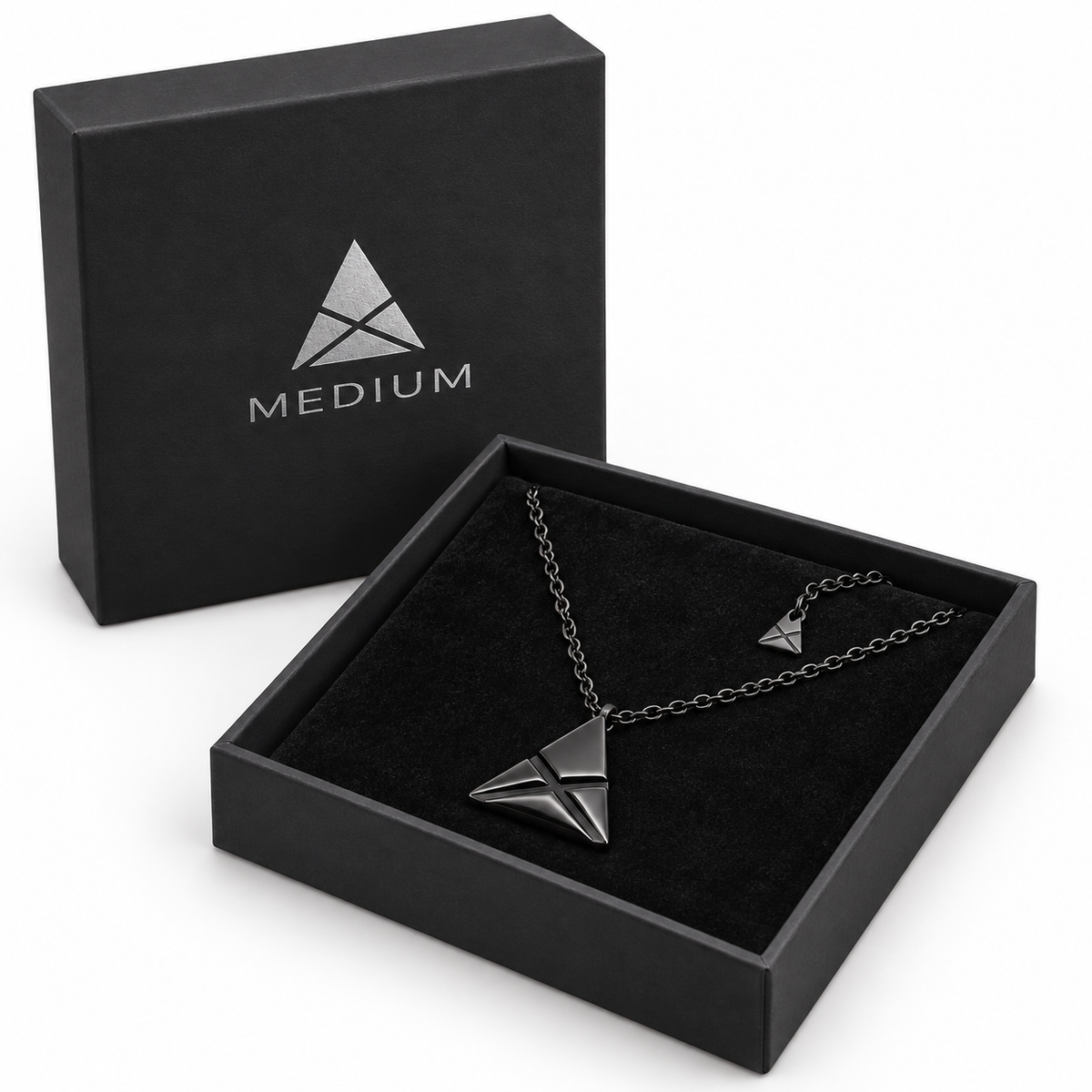 MEDIUM Necklace — Black — in gift box