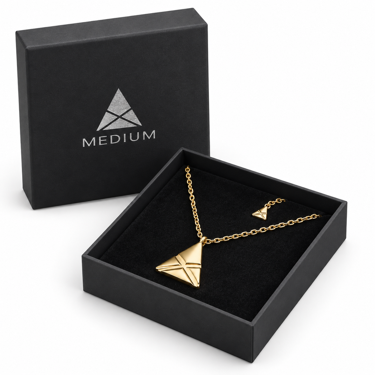 MEDIUM Necklace — Gold — in gift box