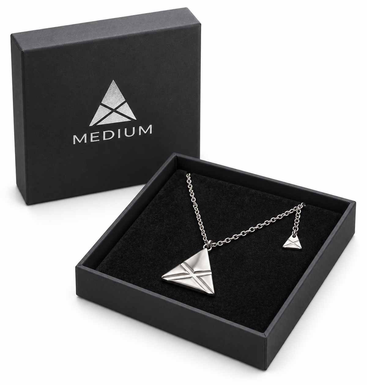 MEDIUM Necklace — Silver — in gift box
