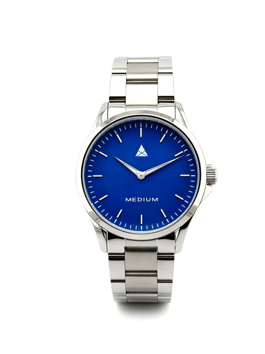 The Comeback 42 · Steel — Silver / Blue